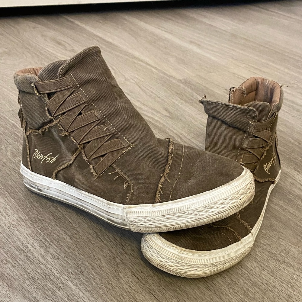 BLOWFISH HighTop Zip Sneakers